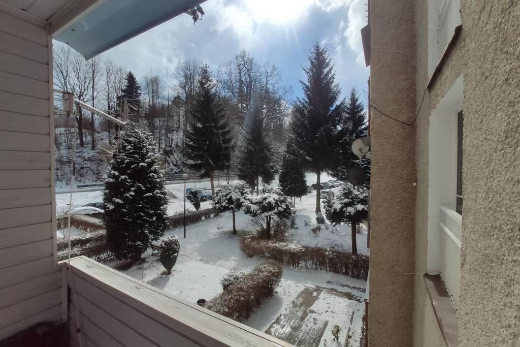 Apartament Za Rogiem Papierni Duszniki Zdrój Dış mekan fotoğraf